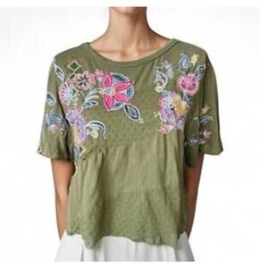 Sundance Floral Embroidered Short Sleeve T-Shirt Olive Green Women's Size Large